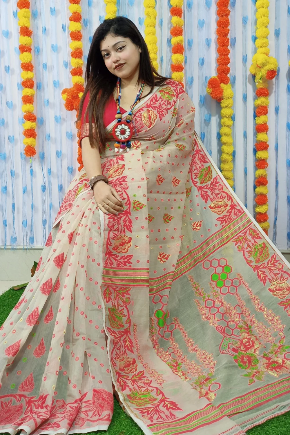 Glorious White Designer Jamdani Saree