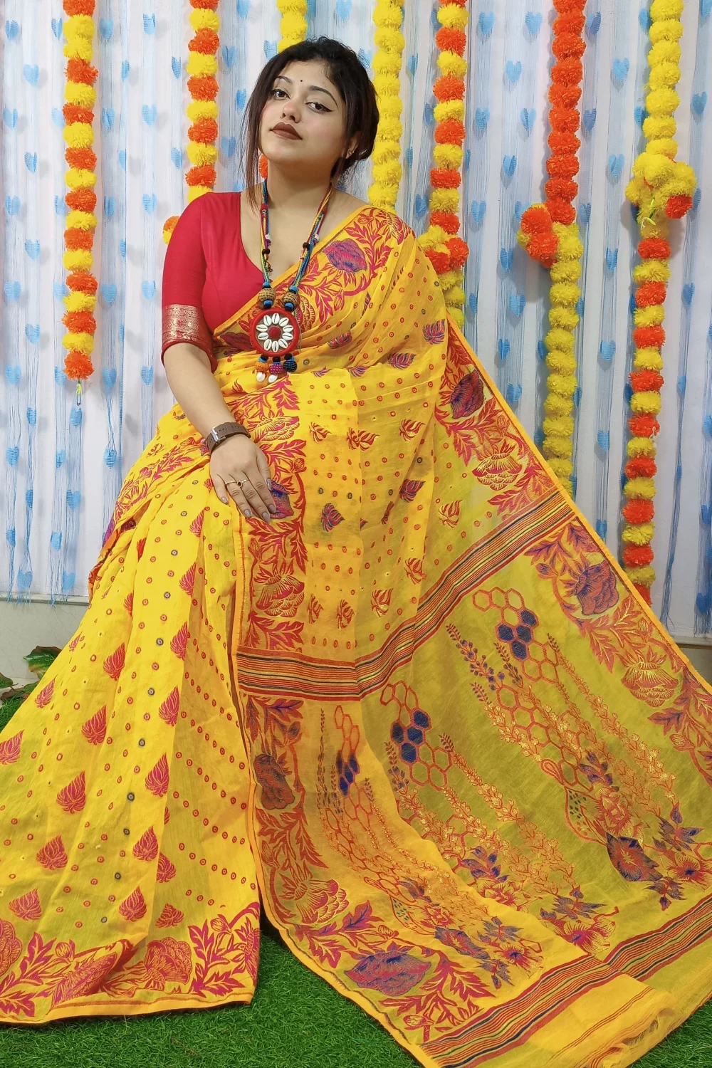 Stylish Yellow Designer Jamdani saree