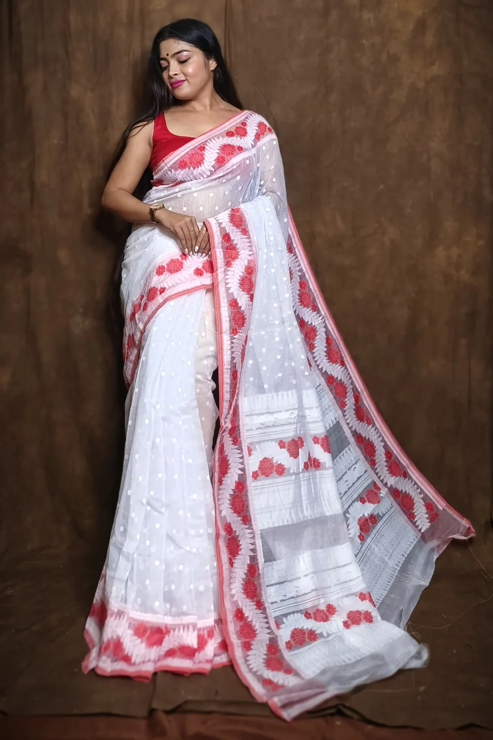 Ethnic White Pure Cotton Saree With Mina Work